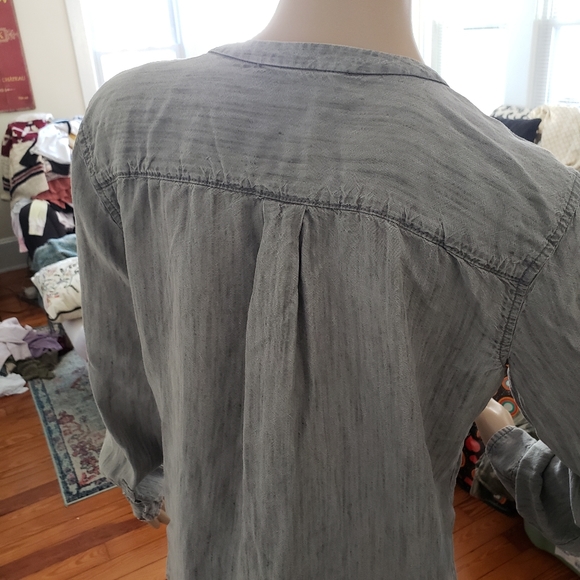 LOFT Grey Jean Button Down Shirt Jacket sz M - Picture 3 of 3